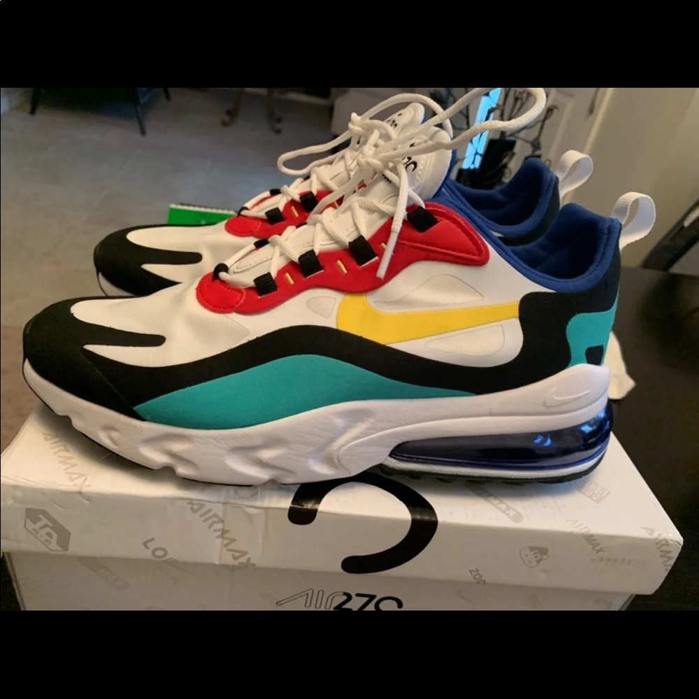 Nike AirMax 270 React Bauhaus